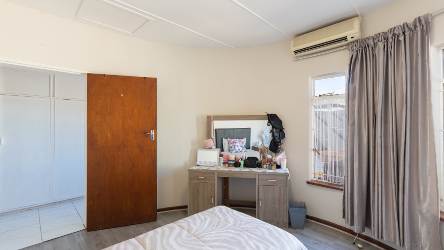 5 Bedroom Property for Sale in Robertson Western Cape